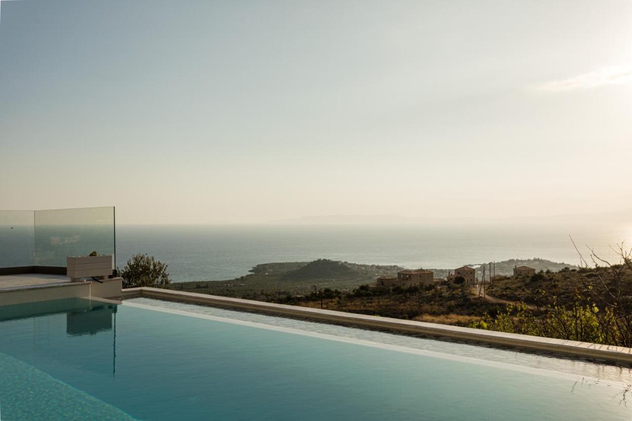 Villa Achilleas *